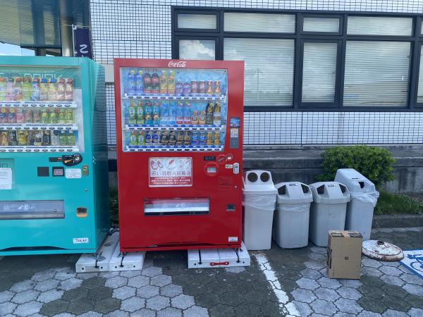 『自販機1』の画像